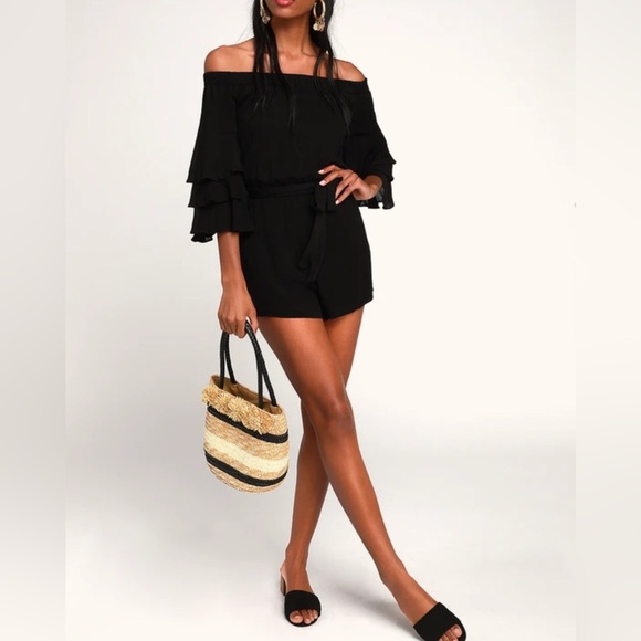 Lulus Flounce Sleeve Off the Shoulder Black Romper Size Small - Picture 2 of 8